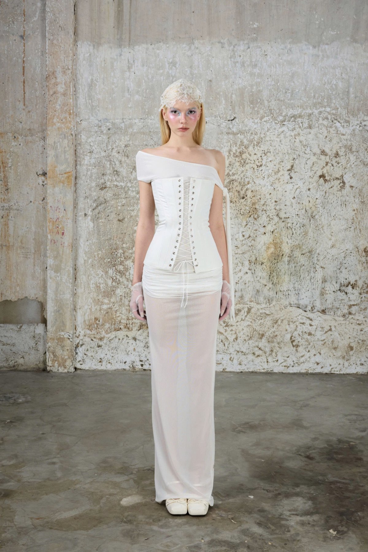 𝑾𝒉𝒊𝒕𝒆 𝑽𝒆𝒍𝒊 𝑪𝑶𝑹𝑺𝑬𝑻