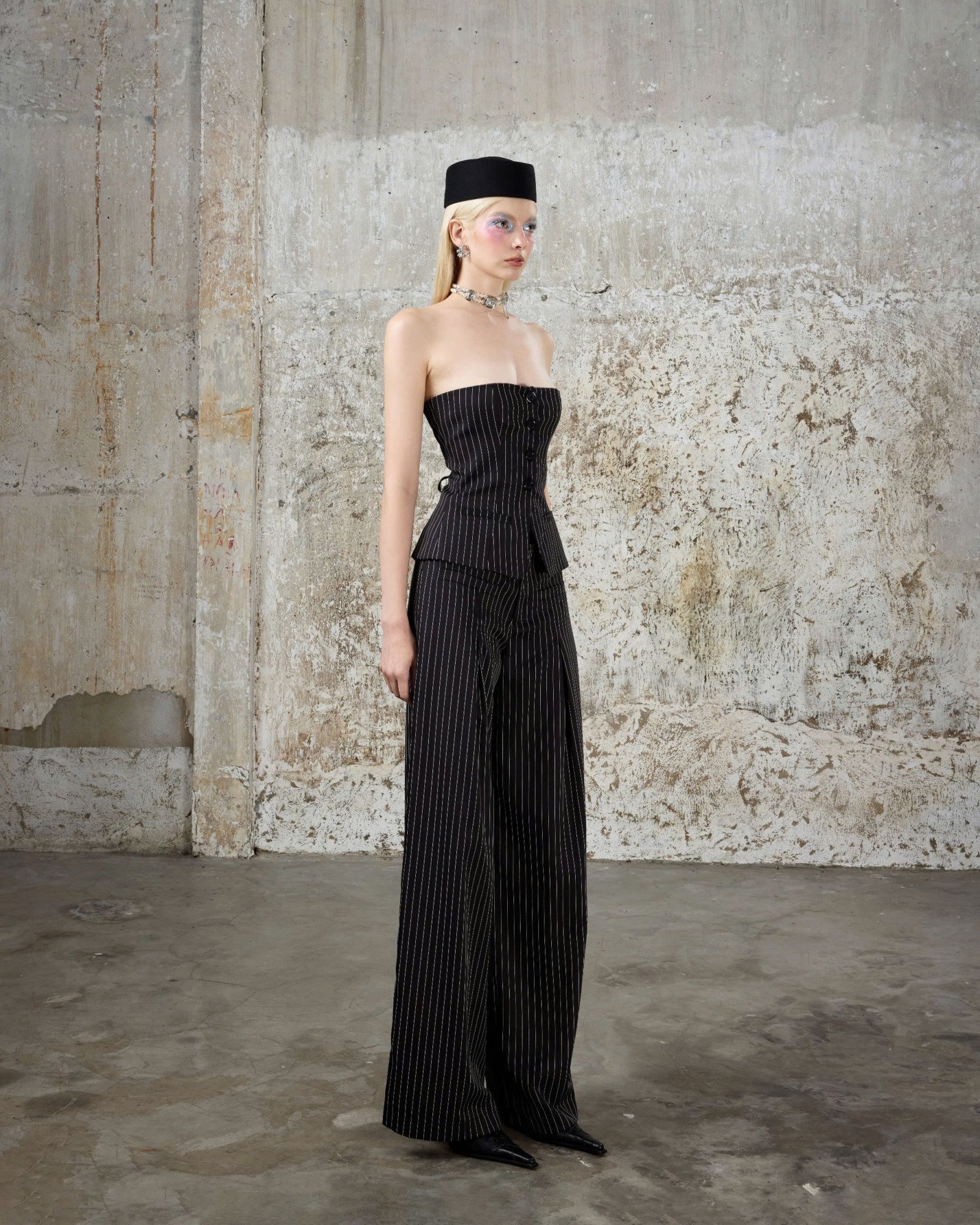 𝑳𝒊𝒃𝒓𝒆 𝑻𝑹𝑶𝑼𝑺𝑬𝑹